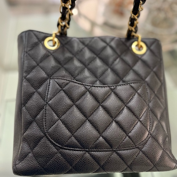 🌸 Black Quilted Caviar Timeless Classic Petit Shopping Tote PST Gold Hardware - Picture 6 of 11